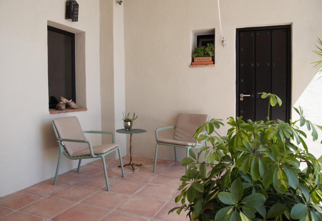 Boutique B&B El Refugio Alcaucin Exterior photo
