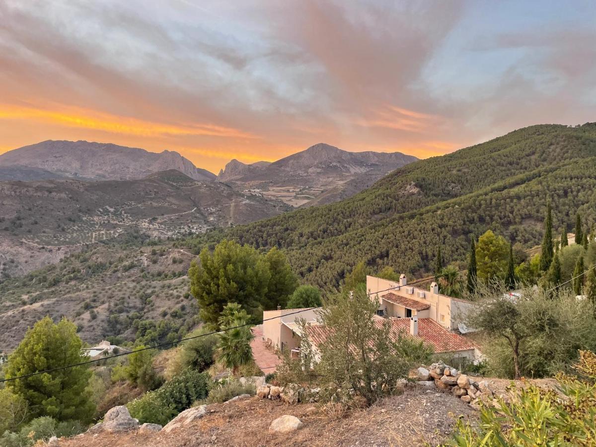 Boutique B&B El Refugio Alcaucin Exterior photo